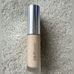R.E.M Beauty Sweetener Foundation